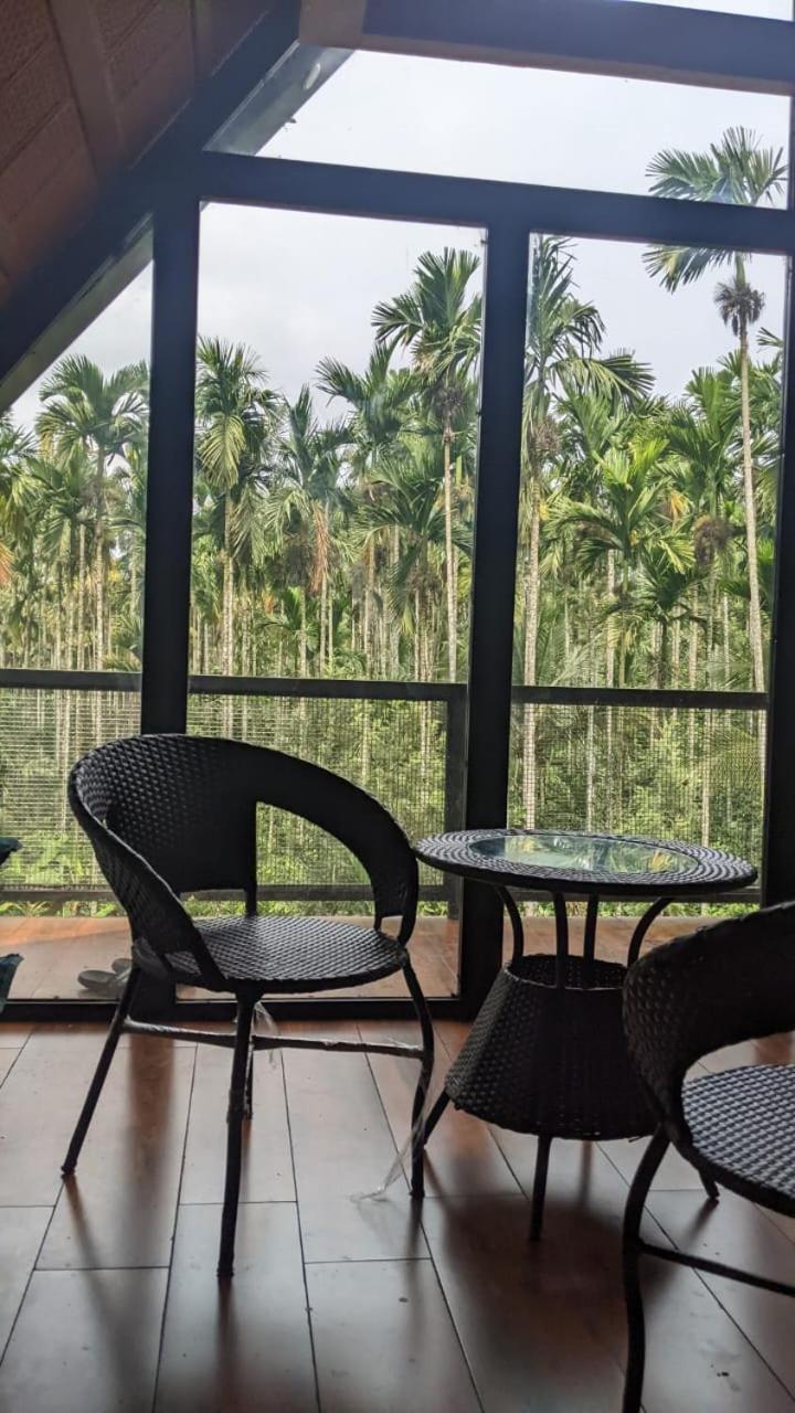 Whiskeywoods Villa Madikeri Kültér fotó